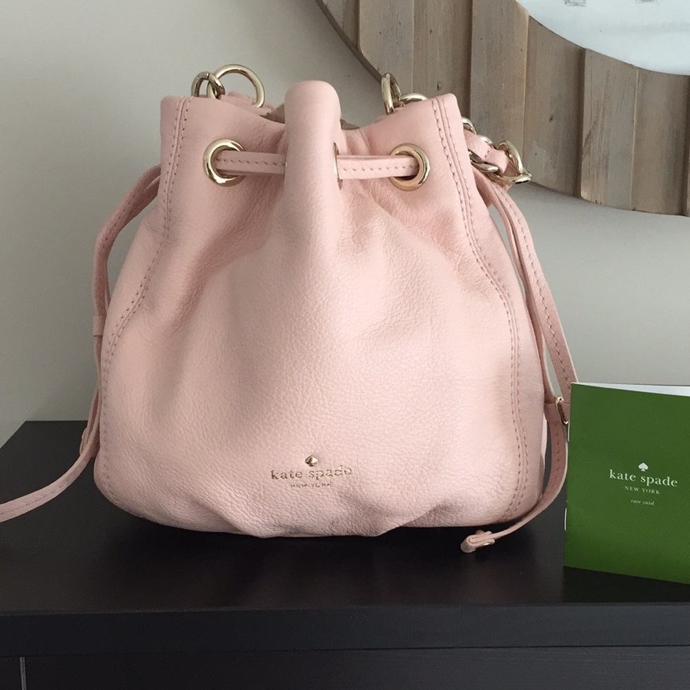 Kate Spade cobble hill Katie bucket bag